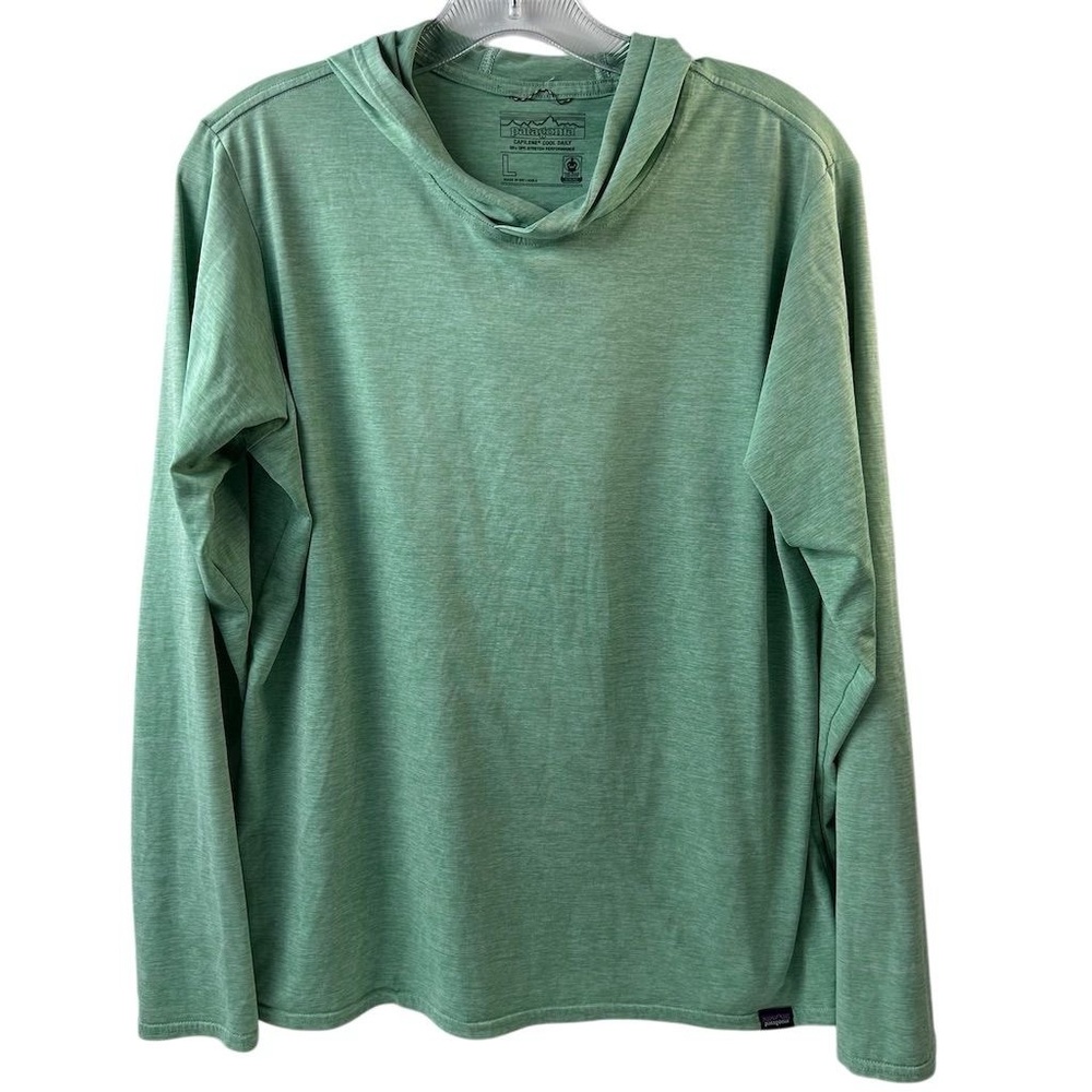 Patagonia Men's Green Hoodie L UPF 50+ Stretch Hiking Running Casual